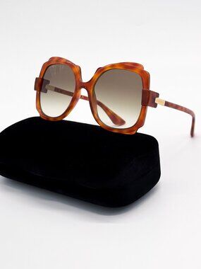 Gucci | Accessories | Gucci Aviator Sunglasses Gold Gg440s  display picture 2